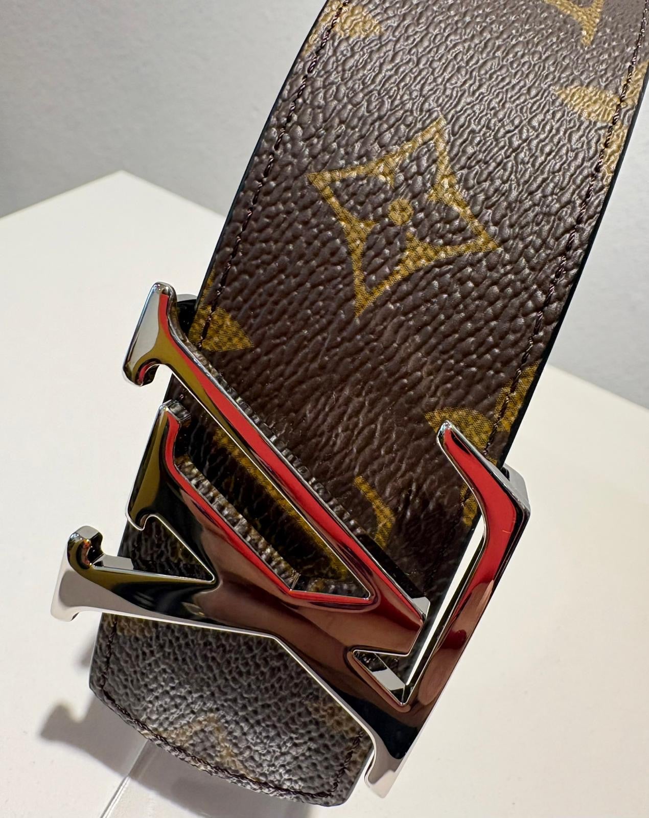 Cintura Louis Vuitton reversibile