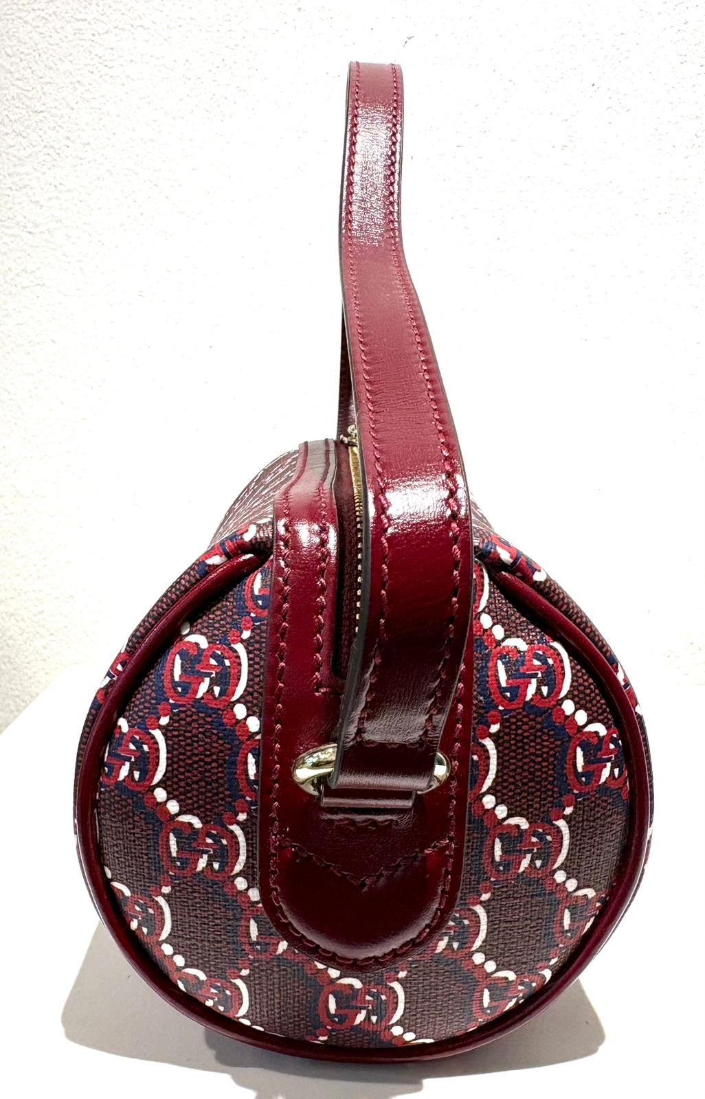 Borsa Gucci Shadow GG Supreme Cilindro