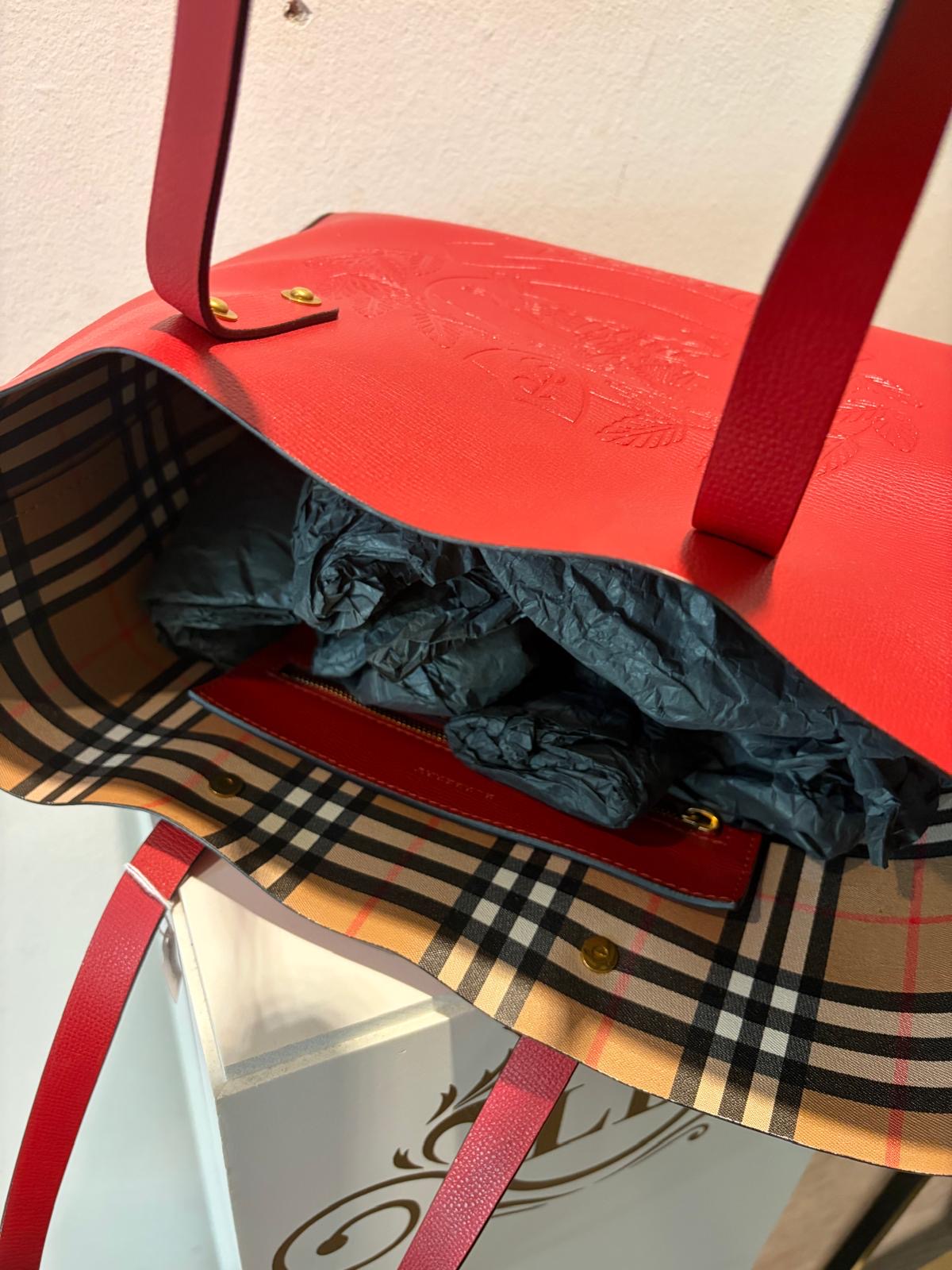 Borsa Burberry Tote Embossed Crest