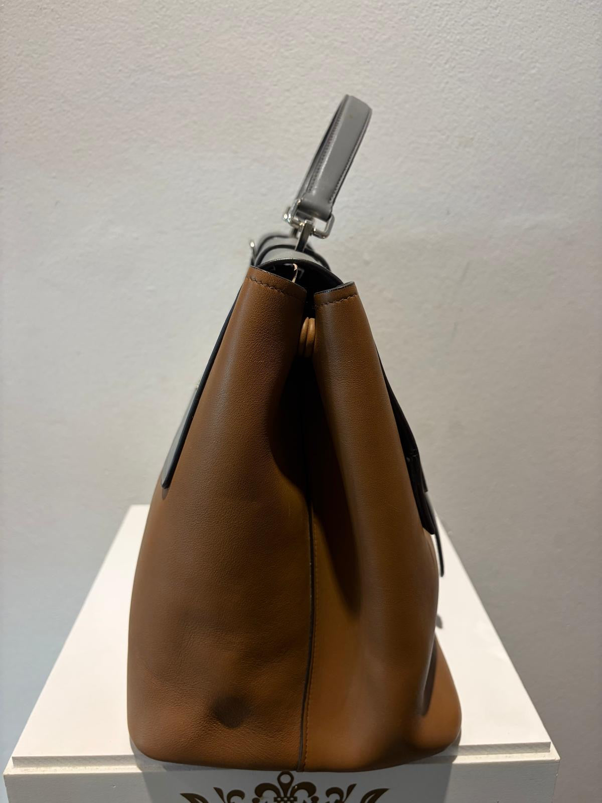 Borsa Prada City Calf Double Flap