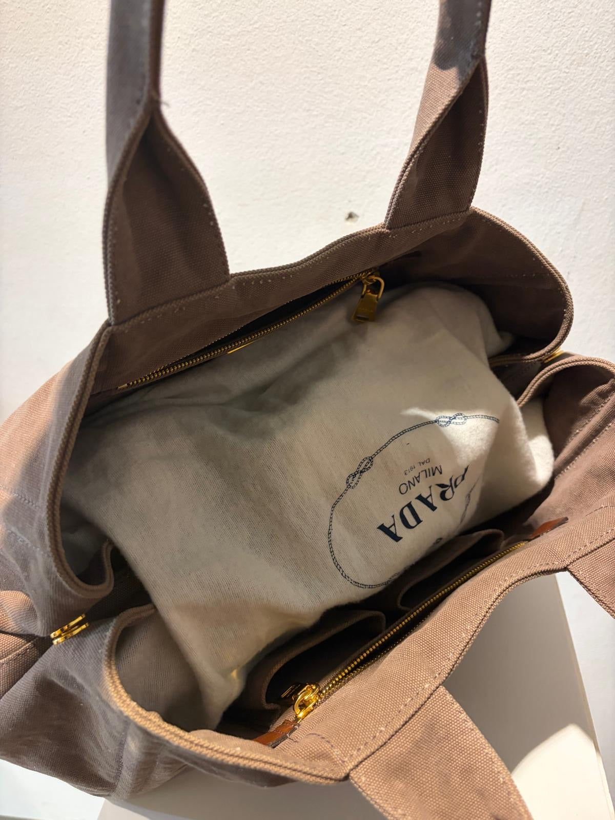 Borsa Prada Canapa