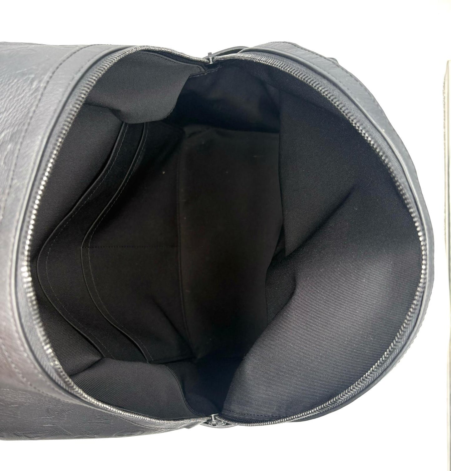Zaino Louis Vuitton Discovery Monogram Shadow