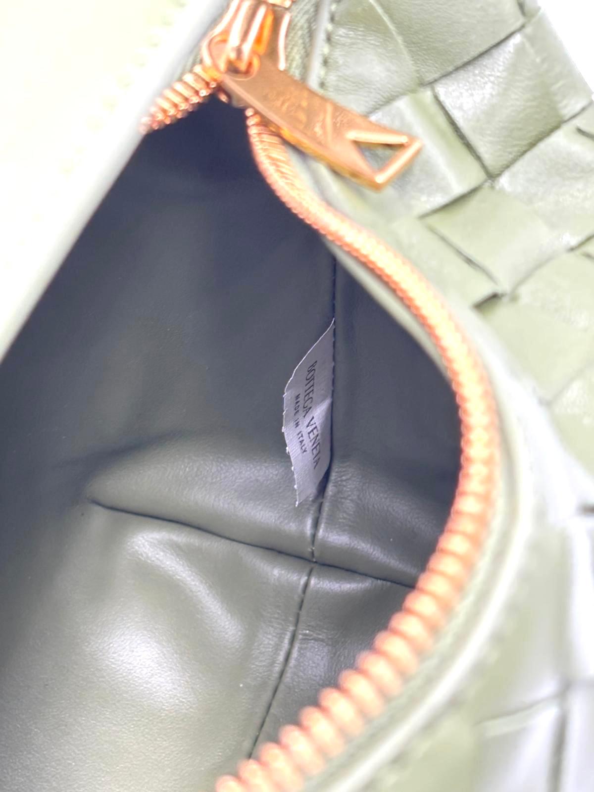 Bottega Veneta mini Wallace